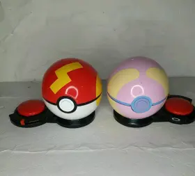 Pkw2504 Nintendo Pokemon Battle Surprise Attack Game - Lot Of 2- Love Ball