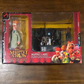 Palisades 6662014001 The Muppet Show 25 Years Labs Playset Beaker Gorilla Detector