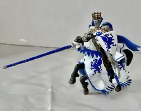 39387 Papo 39389 2004 Blue Dragon King With Horse Medieval Mythical Figure Retired