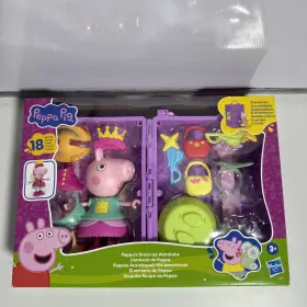 G1017 Peppa Pig Peppas Dress-up Wardrobe Playset