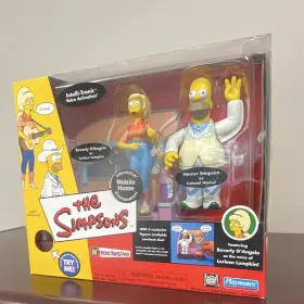 142071 Playmates The Simpsons Interactive Voice Activation Mobile Home Playset With Homer