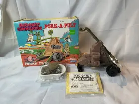 5950 Playmates Toys 1989 Barnyard Commandos Pork-a-pult P.o.r.k.s. In Box