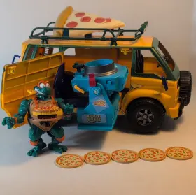 W3289 Playmates Toys Tmnt Michelangelo Pizza Van Playset With Action Figure