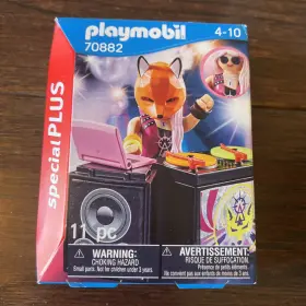 70882 Playmobil Special Plus Fox Dj Figure With Turntables Toy