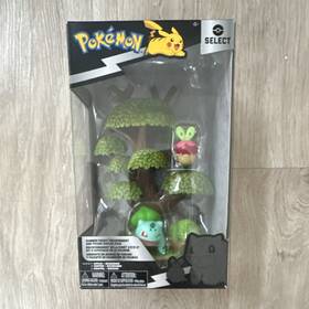 Pok Mon Pkw2768-061522-tc Select Tree Playset Bulbasaur And Applin Figures Licensed Boxed