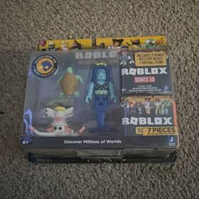 Roblox 10742 Series 10 Mermaid 7-piece Collectors Edition Playset Figures