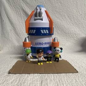 Ryans World E144smdg Aero-ryan Rocket Playset With Figures