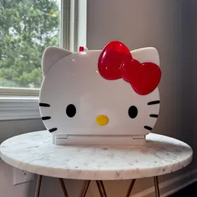 Kt5221 Sanrio Hello Kitty Collector S Case And Playset With Accessories