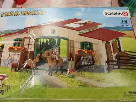 42195 Schleich Farm World Stable Horses And Accessories Complete Read