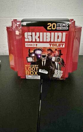 Skibidi Toilet Lpkd603913 Mystery Loot Box Playset 20 Items Action Figures