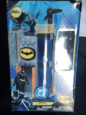 6064737 Spin Master Batman Batcave Playset With Figure And 5 Accessories