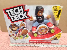 Sk8board Spin Master 681147082557 Tech Deck Shred Nft Blast Toy Playset N Skateboard With Ramp