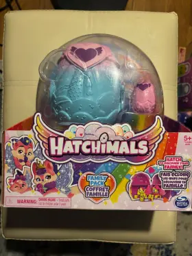 Spin Master 778988377307 Hatchimals Family Pack Includes 4-6 Collegitibles New