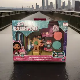 Spin Master 778988425527 Gabby S Dollhouse Baby Box Craft-a-riffic Room Release 2022 Water Marks See Pics
