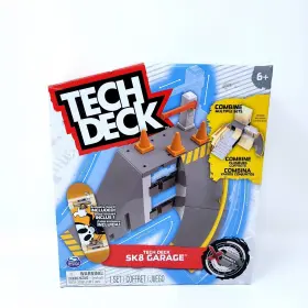 Spin Master 778988443880 Tech Deck Skate Sk8 Garage Park Set With Exclusive Blind Skateboard By