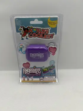 Super Impulse 854941007914 Worlds Coolest Fingerling With Surprise Figure Playset And Keychain Purple New