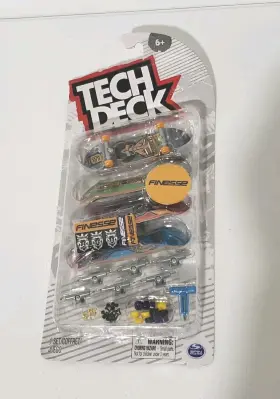Tech Deck 778988450468 4 Pack Fingerboard Skateboards Finesse