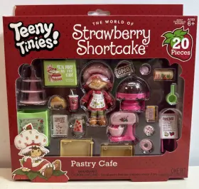 Teeny Tinies 840419738107 Strawberry Shortcake Pastry Cafe 20pc Mini Food Playset Dollhouse