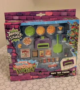 9233267 Teeny Tinies Nickelodeon Tmnt Pizzeria Playset Boxed 20pc 2024 Age 6 9233267 Teeny Tinies Nickelodeon Tmnt Pizzeria Playset Boxed 20pc 2024 Age 6