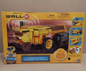 Thinkway Toys 001444332292 Disney Pixar Wall-e Electronic Truck Playset 20 Inches 2008