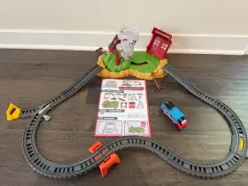 Fjk25 Thomas & Friends And Track Master Twisting Tornado Set - Complete Pre Owned