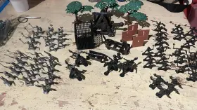 Toys R Us 754046649913 True Heroes Medieval Adventure Pieces Knights Trebuchets 2011