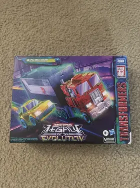 Transformers 010996138866 Legacy Evolution Core Class Optimus Prime And Bumblebee