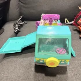Trap Time 039771652255 Scooby-doo Mystery Machine Playset With Figures And Characters