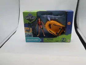 549040 Wild Quest Shark Dive Ocean Playset With Diver Explore Raft Gear And