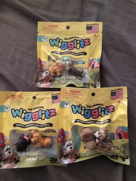 Zb Designs 630996310168 3 Sets Of The Original Wigglitz Wiggly Fidget Collectible Figures Puppy Series