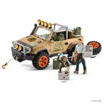Schleich Wild Life 4X4 Vehicle With Winch 2410 New. Price: $64.35.