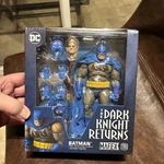 Medicom The Dark Knight Returns: Triumphant Batman Mafex 6IN. Action Figure New. Price: $99.00.