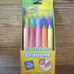 Crayola Bathtub Crayons Multicolor Set 10 Magic Action Non-toxic New. Price: $8.00.