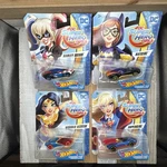 Mattel Hot Wheels Character Dc Super Hero Girls Cars Custom Set Of 4 New. Price: $25.00.