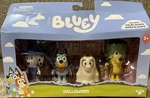 Moose Toys Bluey Halloween Playset 4 Figure Chloe Bingo Lucky New. Price: $15.00.