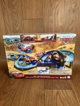 Pixar Cars Global Racers Cup Grc Jumping Raceway Set Lightning Mcqueen New. Price: $34.99.