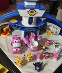 Super Wings World Airport Playset US710830 Jett & Donnie Figure Light Sound Used. Price: $52.00.