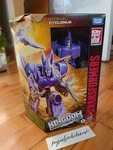 Transformers Kingdom Cyclonus War Cybertron Wfc 2020 Hasbro Voyager Used. Price: $32.99.