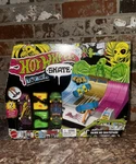 Hot Wheels - Finger Board Tony Hawk Hq Skate Park Brand New Ships Free!. Price: $19.99.