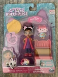 Dreamworks Gabby's Dollhouse Netflix Art Studio Set New In Box. Price: $5.95.
