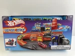 Wheels Ultra Hots Sto & Go Course Rangement 5 Die-cast Cars Set Age 3+ New. Price: $51.30.