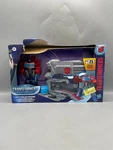 Transformers Earthspark Optimus Prime With Battle Base Trailer (damaged Box) New. Price: $14.99.