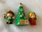 Fisher Price Little People Buddy The Elf Christmas Collector Set Movie Figures Used. Price: $19.00.