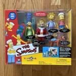 Playmates The Simpsons World Of Springfield Family Christmas Toys Us Figures New. Price: $80.00.