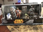 Empire Strikes Back - Disney Store Star Wars Figurine Playset Carbonite Han SH2 New. Price: $29.00.