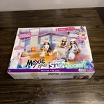 2010 Moxie Girlz Magic Snow Cabin Playset Mga Entertainment 399421 Nrfb New. Price: $68.00.