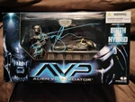 Alien Vs. Predator Birth Of Hybrid Deluxe Box Set Mcfarlane Sighed Ian Whyte New. Price: $277.77.