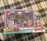 Brand New Sealed Twozies Minim Figure Playset: Playful Caf. Price: $8.48.