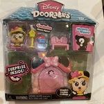 Disney Doorables Mini Stack Playset - Minnie Garden Cottage New Unopened. Price: $11.00.