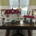Schleich Horse Club Lakeside Country House And Stable 42551 Box Not Complete Used. Price: $75.00.